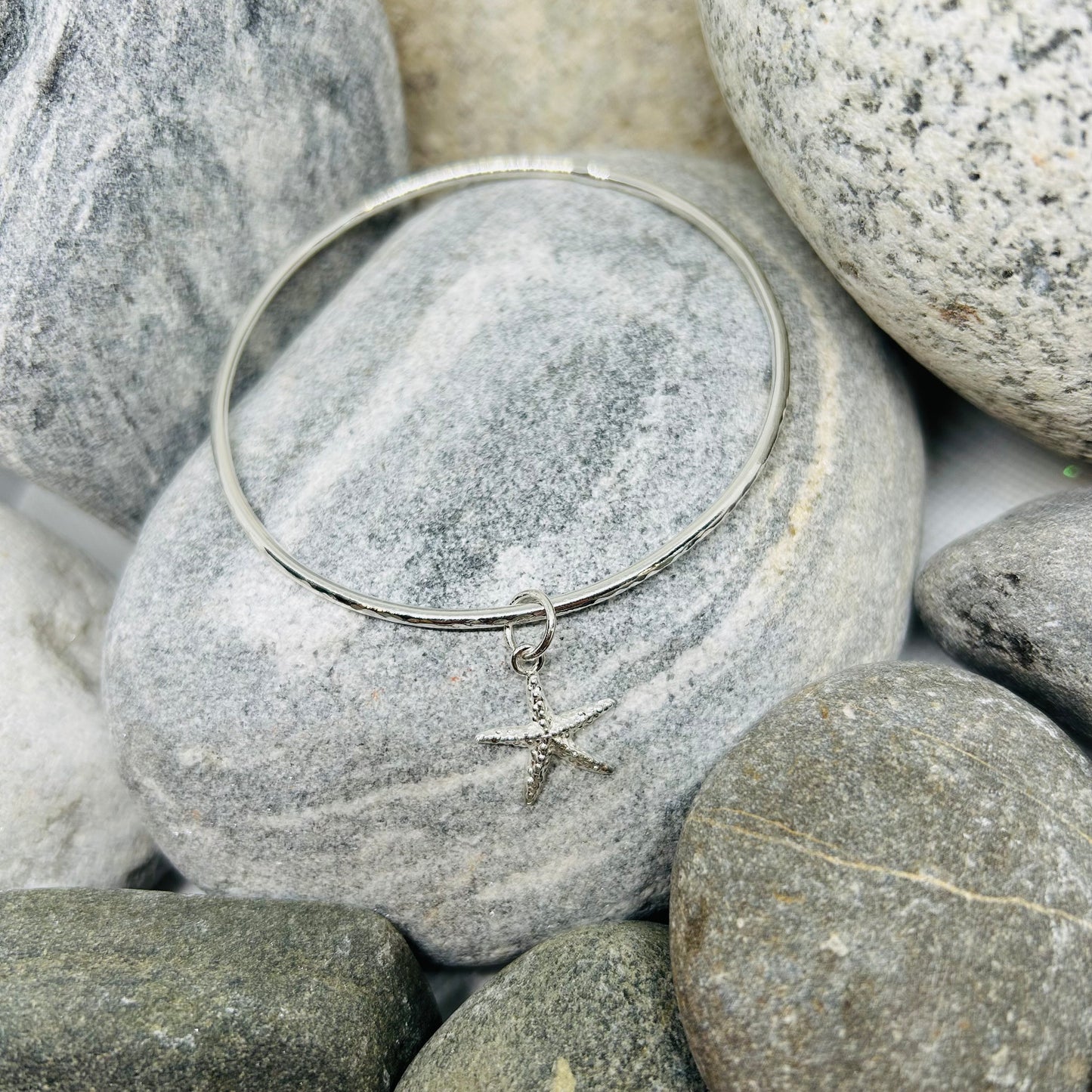 STARFISH CHARM BANGLE