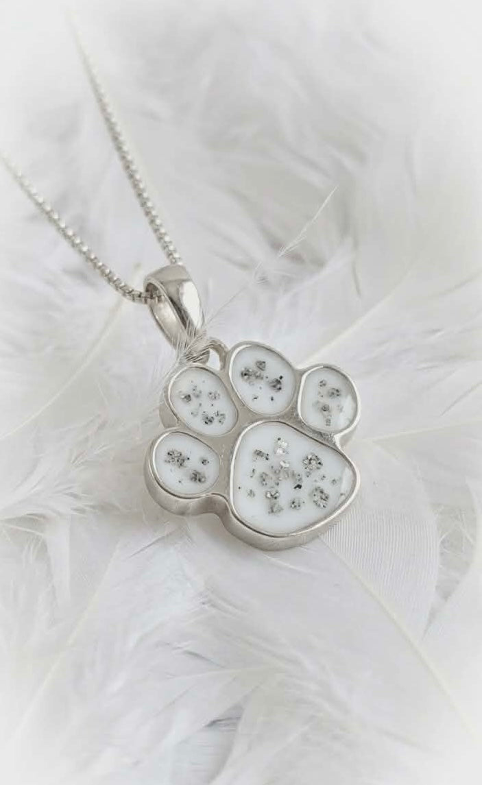 MEMORIAL PAW NECKLACE
