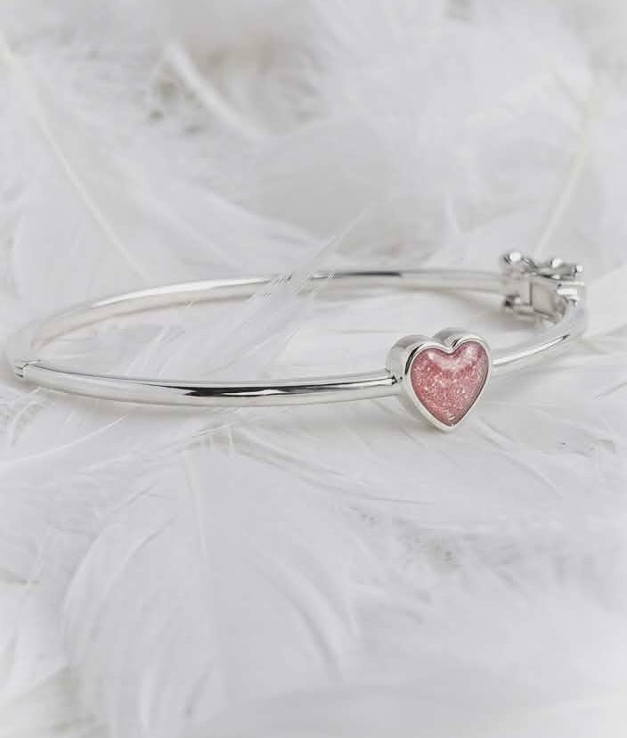 MEMORIAL MINI HEART BANGLE