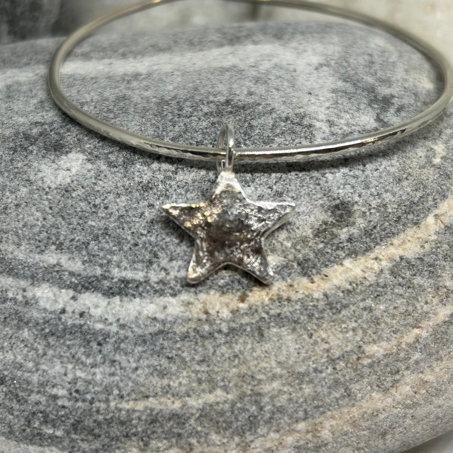 SIGNATURE STARRY BANGLE AND RING SET